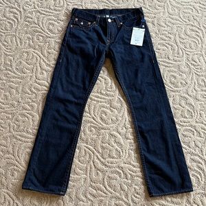 Mens new True Religion dark blue jeans with gold stitching. Size 34